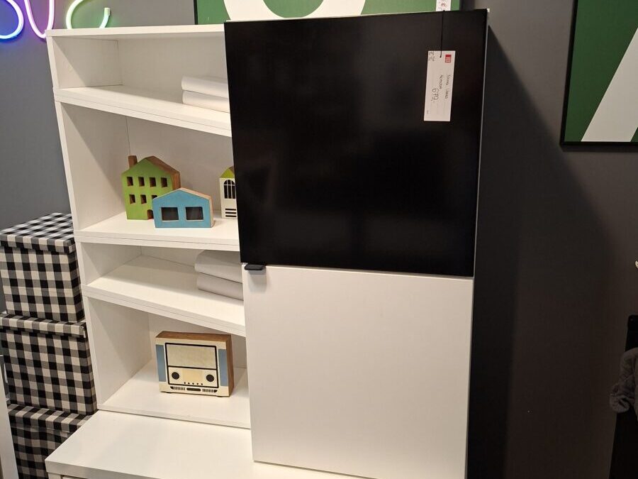 komoda z podestem Young Users by Vox
